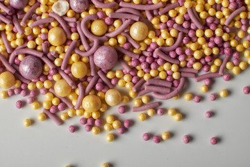 the decoration of confectionery products