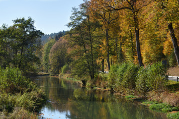 Fototapeta na wymiar river named Wiesent near to Bayreuth, Bavaria, Germany, in autumn