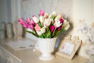 Bouquet of tulips in a vase