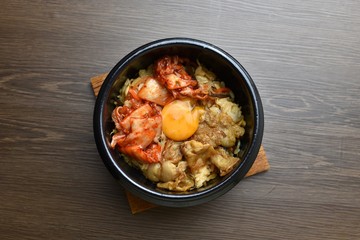 石焼ビビンバ