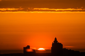 Fototapeta premium Sunset over the city