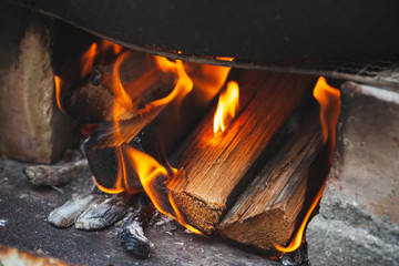 Close up photo of outdoor bonfire