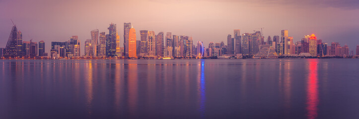 Fototapeta premium Panorama of Doha at dawn