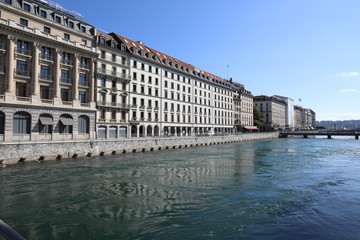 Fototapeta premium Switzerland, Geneva - 06 20 2018: City view of waterside, Geneva
