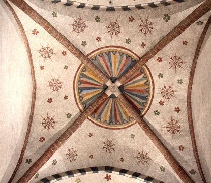 Abbazia di Viboldone; volta a crociera con decorazioni e iride