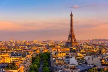 Stickers pour porte Paris Horizon de Paris avec la Tour Eiffel à Paris, France. Vue panoramique du coucher de soleil sur Paris