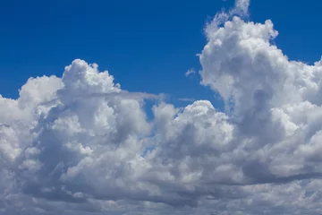 青い空と白い雲 © momokiti