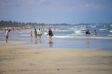 Obraz premium family on the beach