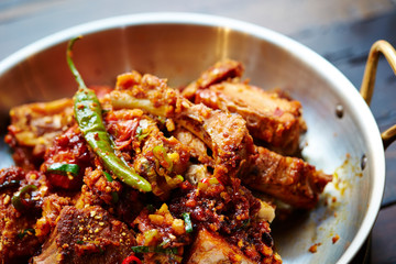 Spicy pork ribs 