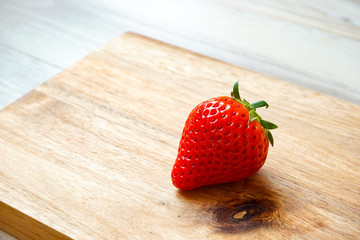  Strawberry in the kitchen.  キッチンにあるイチゴ