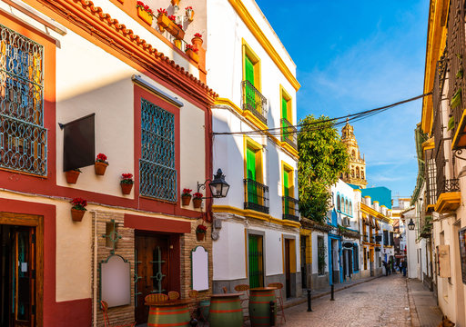 Rue typique de Cordoue en Andalousie, Espagne