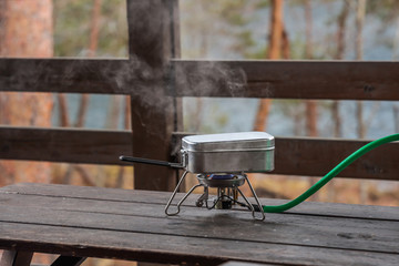 アウトドア料理　Outdoor lunch at the cottage