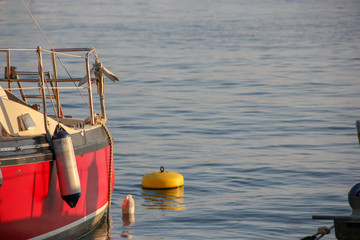 Boot mit Boje