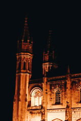 Fototapeta premium church of peter and st paul in night russia