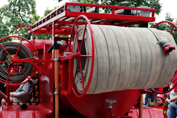 details and structure of the fire truck