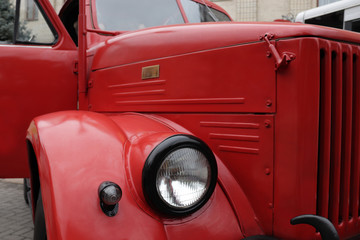 details and structure of the fire truck
