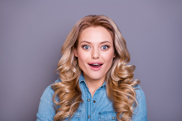 Fototapeta premium Close-up portrait of her she nice cute sweet lovable fascinating lovely charming attractive curious girlish wavy-haired lady wish want gift present isolated over gray violet purple pastel background