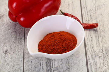Paprika powder in the bowl