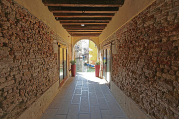 Tunnel Venice