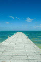 Obraz premium bridge over the caribbean sea