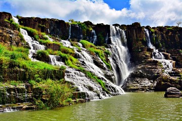 Fototapeta premium Waterfall 