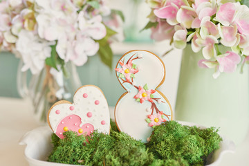 Gingerbreads for March 8 in the bright kitchen with flowers