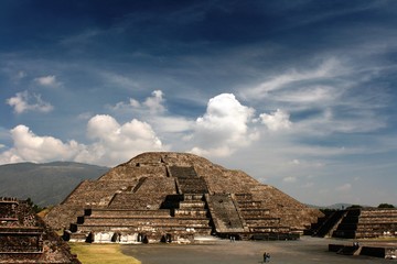 pyramid Teotihuacan