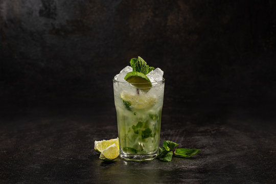 Cold alcohol mojito