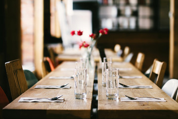 elegant table setting