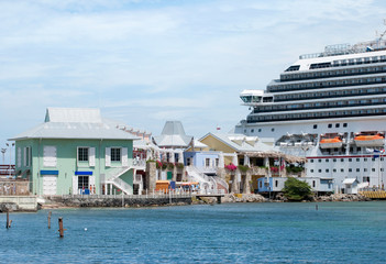 Arriving To Roatan Island