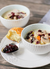 Zupa pieczarkowa