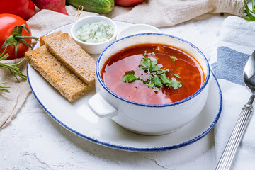 Borscht with sour cream