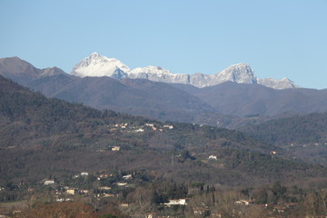 Fototapeta na wymiar View of the Mountians