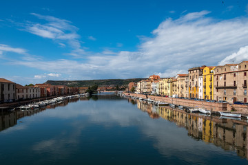 Ortsansicht von Bosa auf Sardinien, Italien