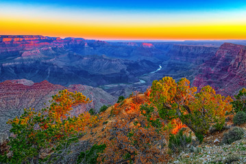 Fototapeta premium Amazing natural geological formation - Grand Canyon in Arizona, Southern Rim.