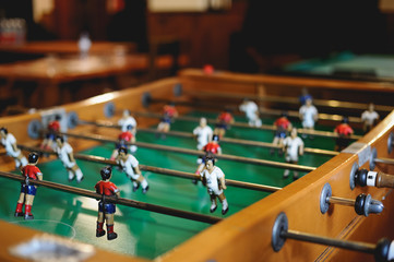 Juego de mesa de futbol, futbolín