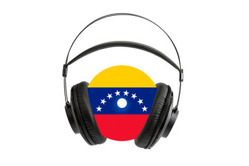 Photo of a headset with a CD with the flag of Venezuela