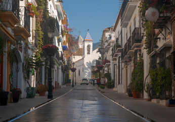 Fototapeta na wymiar calles del casco antiguo de Marbella, Málaga