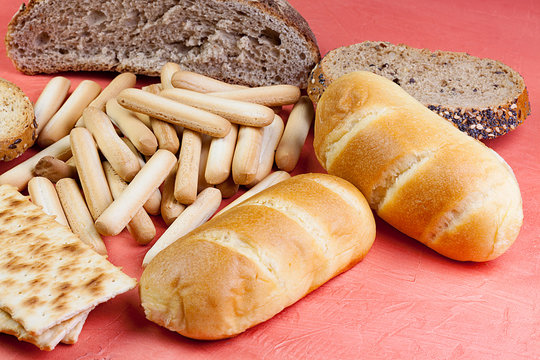 PAN VARIADO CON DIFERENTES FORMAS Y TEXTURAS