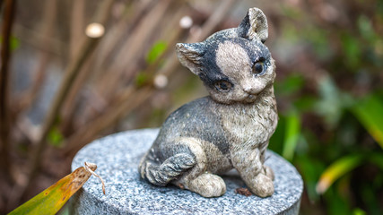 Lucky stone cats which were personally painted by local artist Shunji Sonoyama, now line the narrow streets on the slopes of Mt. Senkoji's Onomichi Cat Alley, or also known as 