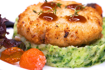 Fish Cutlet with Mashed Potatoes