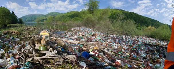Special operation to clean up the river of debris