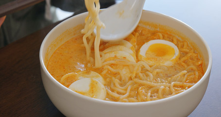 Eat with laksa at home