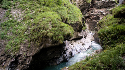 Obraz premium natural mountain klamm river