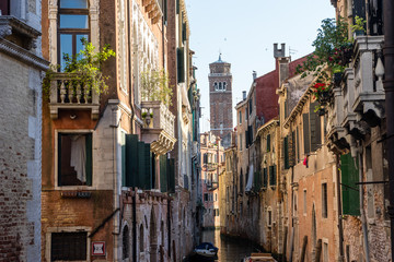Obraz na płótnie Canvas Europe, Italy, Venice, Italy, VIEW OF CANAL AMIDST BUILDINGS IN CITY