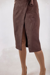 cropped photo, woman in long brown skirt, minimalism and conciseness, office style