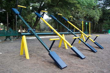 Fototapeta premium Sube y baja