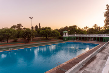 Fototapeta na wymiar Public swimming pool at Parque Sarmiento, Cordoba, Argentina