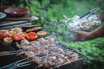 Grilling poultry quails