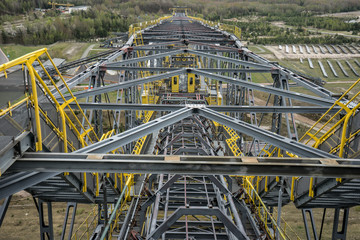 Abraumförderbrücke F60 im Braunkohletagebau